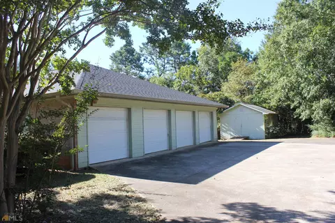 257 Vernon Ferry Rd, Lagrange, GA 30240 photo 3