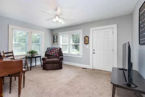 298 E 5th Ave, Winder, GA 30680 photo 8