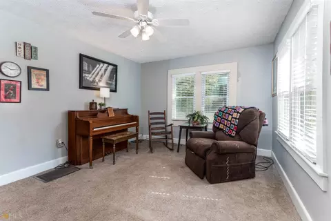 298 E 5th Ave, Winder, GA 30680 photo 10