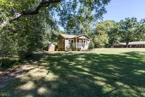 298 E 5th Ave, Winder, GA 30680 photo 3