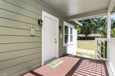 298 E 5th Ave, Winder, GA 30680 photo 7