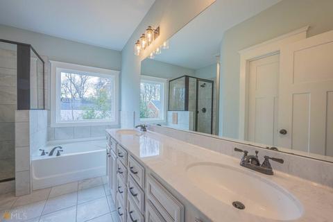 1089 E Doyle St, Toccoa, GA 30577 photo 7