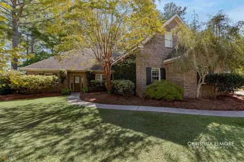 204 Idle Pines Dr, Perry, GA 31069 photo 1