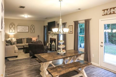 421 Clematis Ct, Temple, GA 30179 photo 5