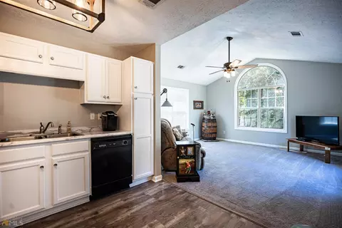 13 River Point Dr, Lagrange, GA 30240 photo 5