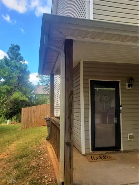 2319 Nicole Dr, Hampton, GA 30228 photo 2