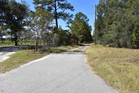 34 Timberland Cir, Lyons, GA 30436 photo 4