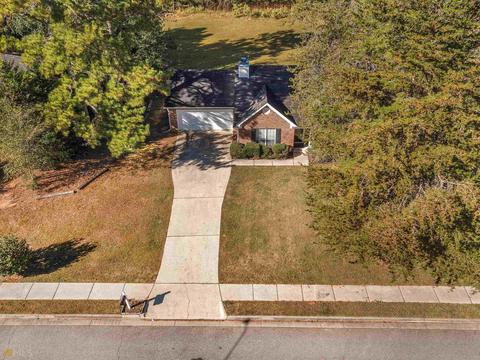 204 Drake Elm Ct, Hampton, GA 30228 photo 3