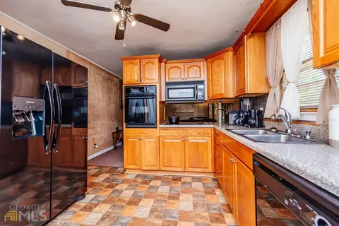 5531 Cascade Ave, Macon, GA 31206 photo 2