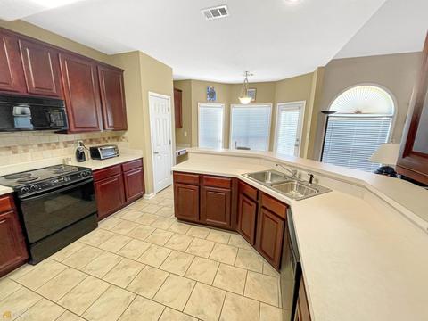 545 Oak Trl, Hampton, GA 30228 photo 14