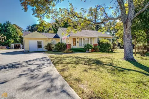 908 Nelson St, Jackson, GA 30233 photo 3
