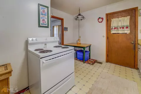 908 Nelson St, Jackson, GA 30233 photo 16