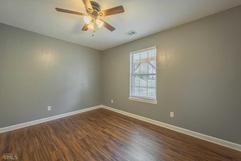 339 Spring St, Commerce, GA 30529 photo 16