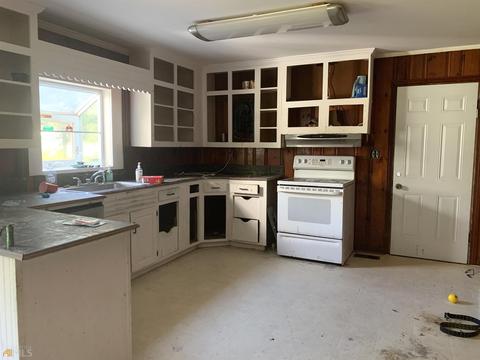 297 Poplar Cir, Lagrange, GA 30241 photo 4