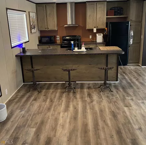 201 Pine Cir, Lagrange, GA 30241 photo 2