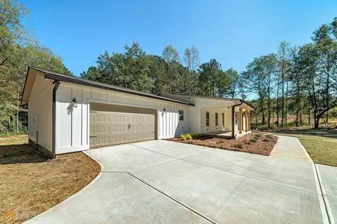 285 Winding Way, Jackson, GA 30233 photo 4