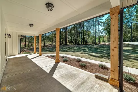 285 Winding Way, Jackson, GA 30233 photo 3
