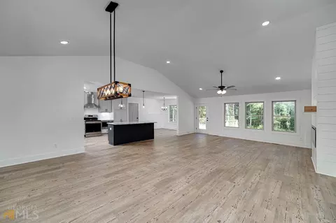 285 Winding Way, Jackson, GA 30233 photo 10