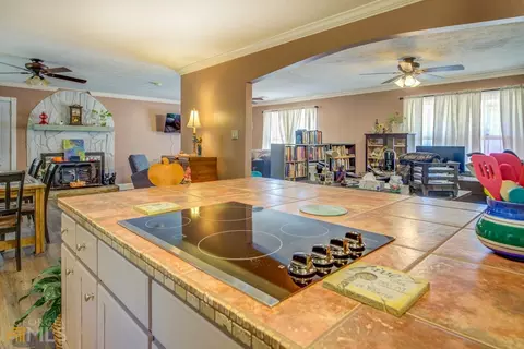156 Oakhill Dr, Jackson, GA 30233 photo 19