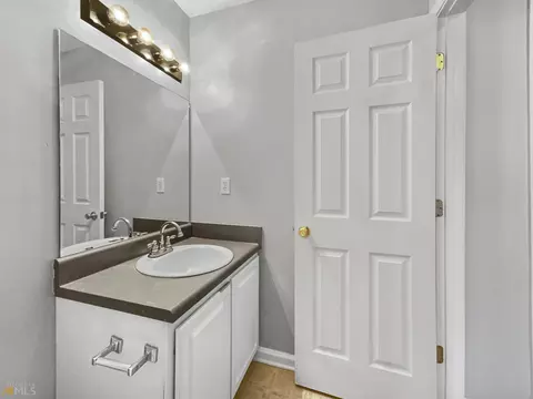 6696 Teresa Ln, Rex, GA 30273 photo 8
