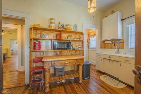 162 E Currahee St, Toccoa, GA 30577 photo 17