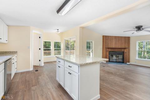 178 Helen Dr, Byron, GA 31008 photo 10