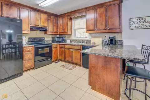 400 Fox Meadow Dr, Covington, GA 30016 photo 6