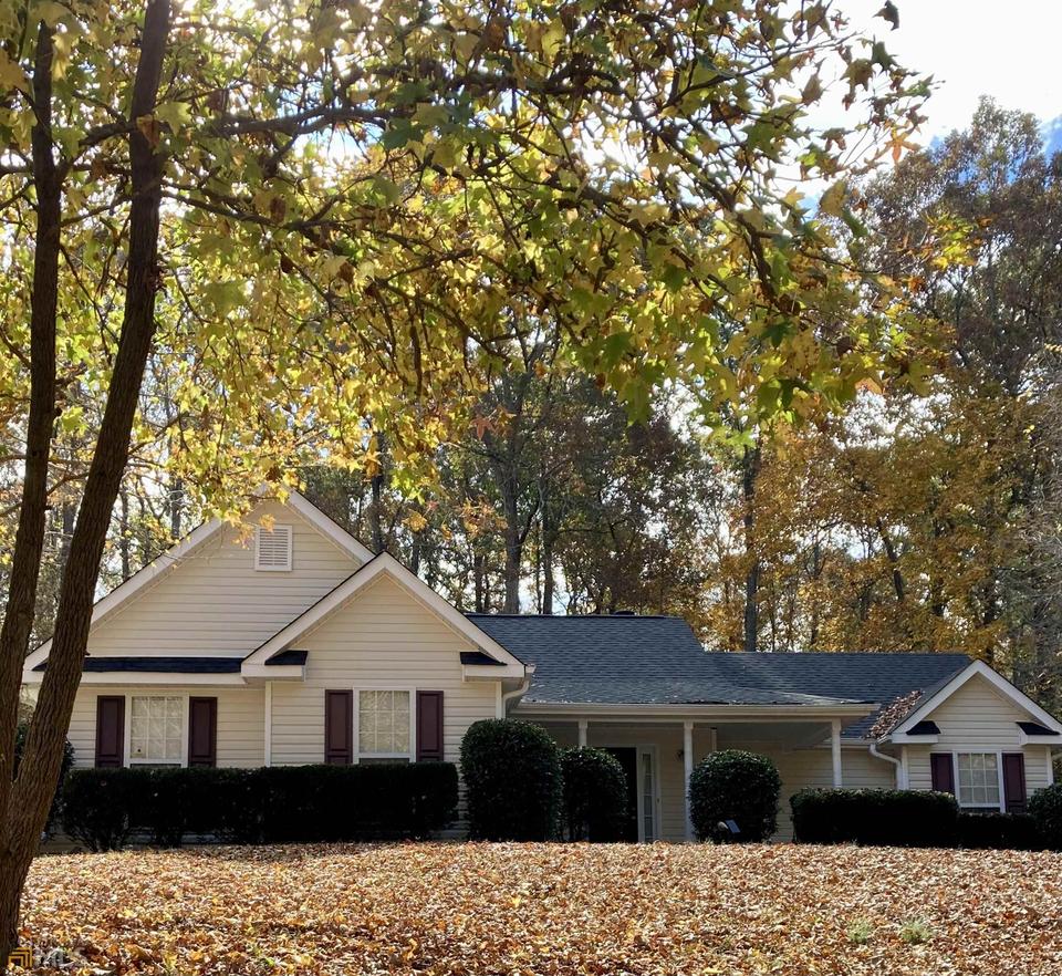 195 Ashley Woods Dr, Newnan, GA 30263 1 photo MLS 20084038 Movoto