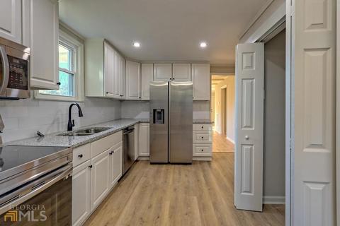 136 Chatham Ave, Cornelia, GA 30531 photo 9