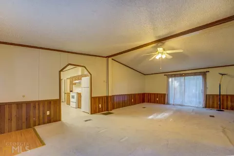 323 Thorpe Rd, Jackson, GA 30233 photo 9