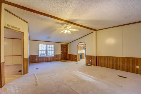 323 Thorpe Rd, Jackson, GA 30233 photo 11
