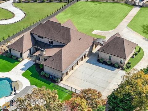 3030 Wallace Rd, Buford, GA 30519 photo 2