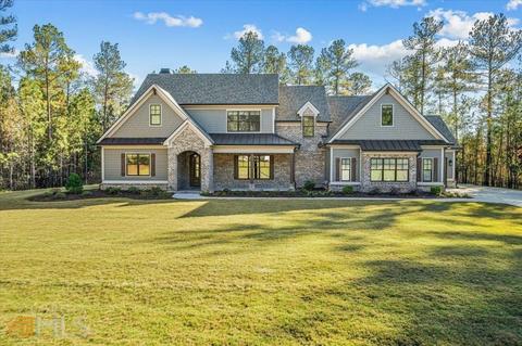 403 Crescent Dr, Forsyth, GA 31029 photo 1