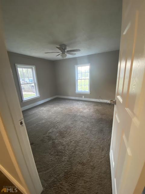 70 Oak Dr, Lagrange, GA 30240 photo 3