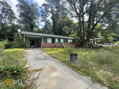 38 Wickham Dr, Columbus, GA 31907