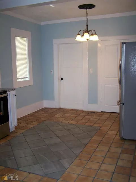 297 Forrest Ave, Jackson, GA 30233 photo 9