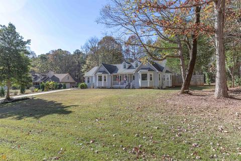 223 Hayes Ln, Rex, GA 30273 photo 2