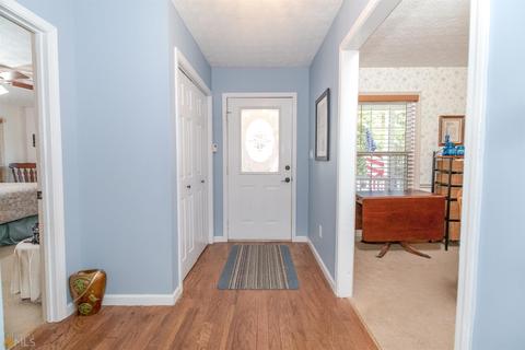 223 Hayes Ln, Rex, GA 30273 photo 6