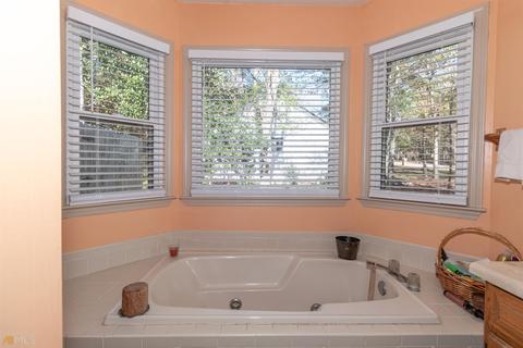 223 Hayes Ln, Rex, GA 30273 photo 12
