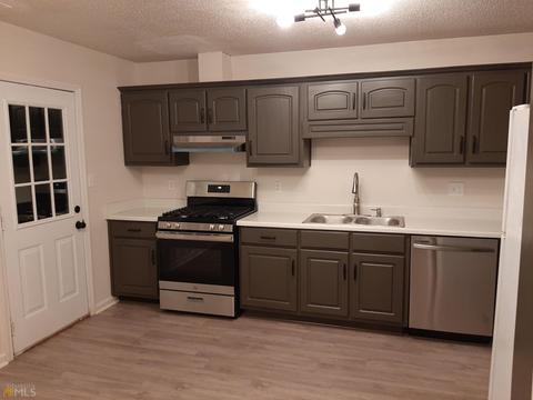 126 Park Pl, Barnesville, GA 30204 photo 8