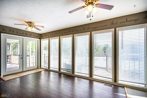 302 Merrill Dr, Lagrange, GA 30241 photo 9