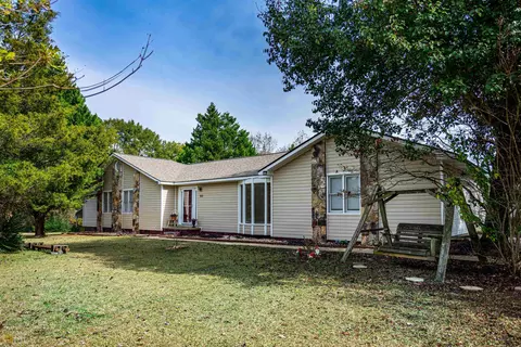 302 Merrill Dr, Lagrange, GA 30241 photo 1