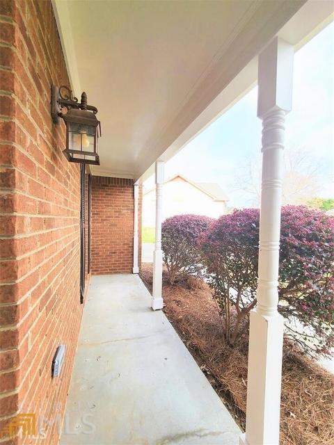 150 Oak View Dr, Covington, GA 30016 photo 3