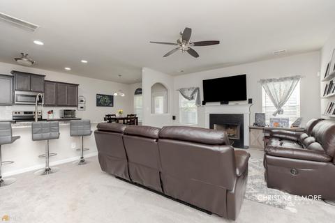 910 Amelia Dr, Byron, GA 31008 photo 9