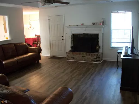 45 Rose Walk Dr, Covington, GA 30016 photo 5