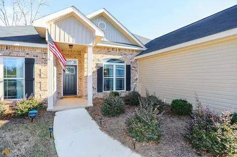 102 Watts Dr, Perry, GA 31069 photo 3