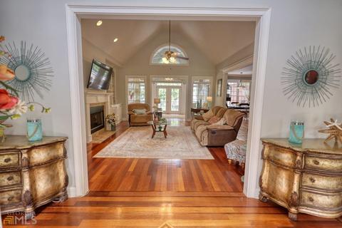 8281 Fairway Dr, Covington, GA 30014 photo 3