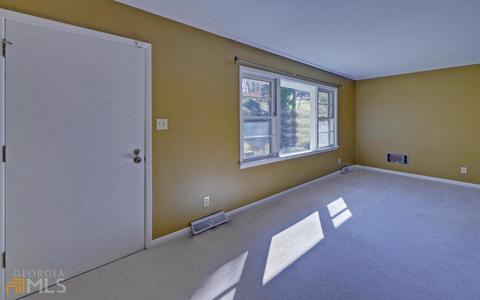 457 Valley Rd, Toccoa, GA 30577 photo 3