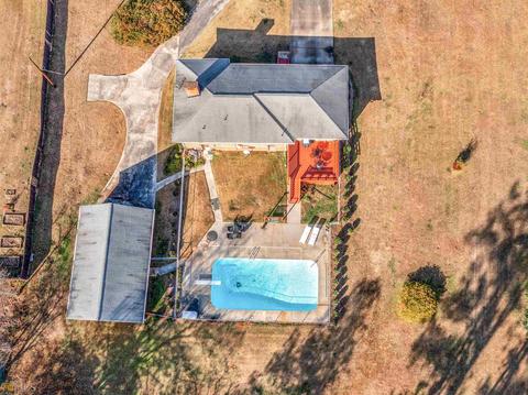 646 Freeman St, Jackson, GA 30233 photo 2