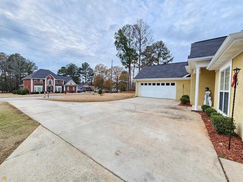 139 Greenwich Cir, Lagrange, GA 30240 photo 3